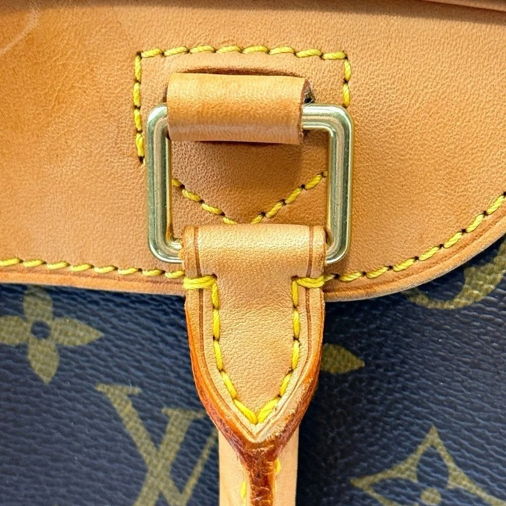 Louis Vuitton Deauville Monogram Canvas‎ Handbag Brown M47270